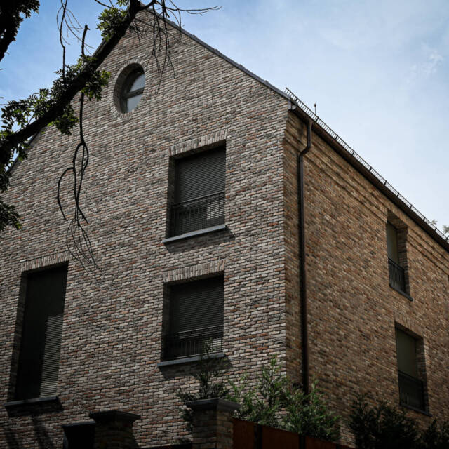 ul. arh. yordan milanov 28 (3)